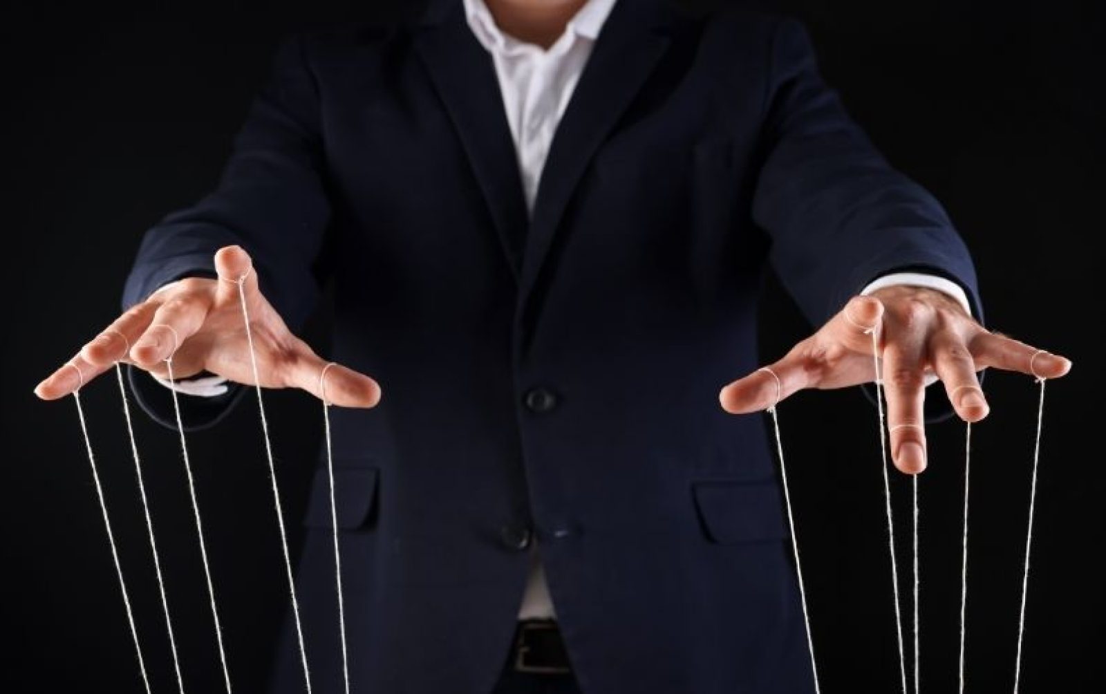 Her Şeyi Kontrol Etmeye Çalışmak