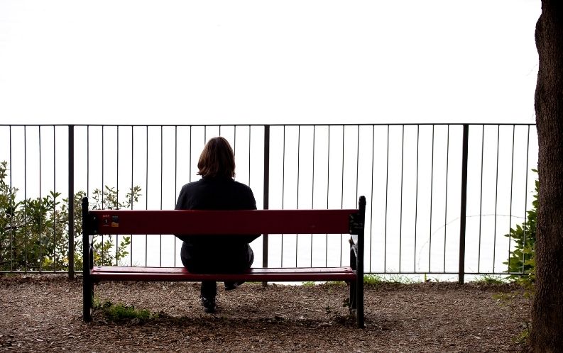 Yalnızlık Hissi Nasıl Geçer?